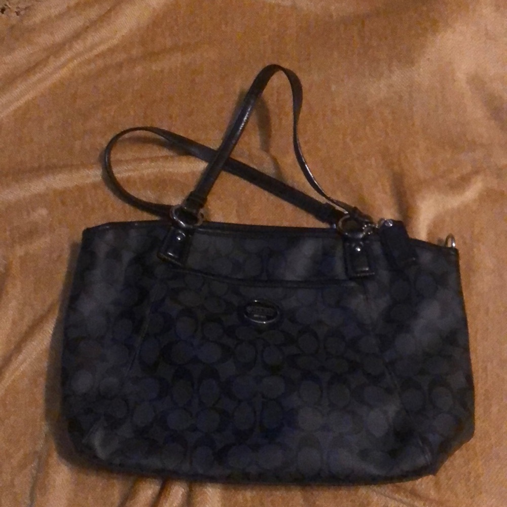 Black Coach Pocketbook
